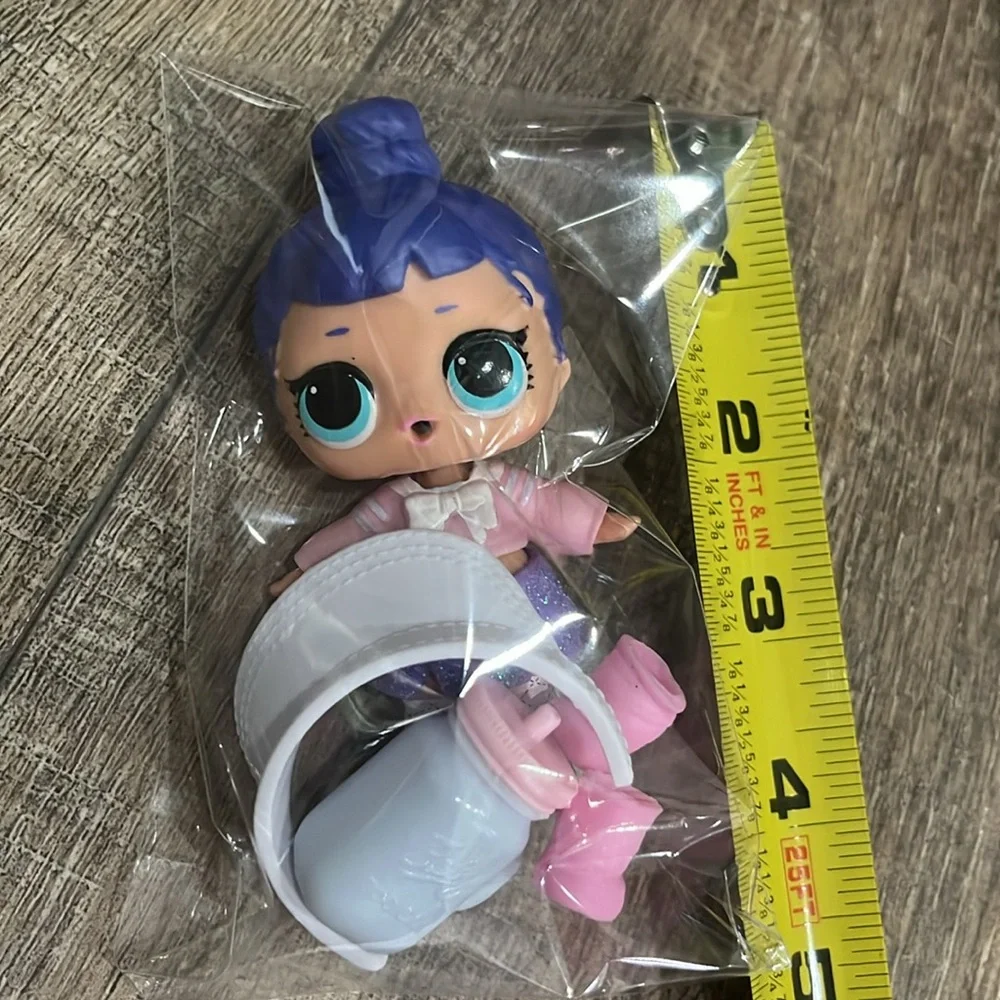 LOL Surprise Doll Series 4 Under Wraps Golf Girl Caddie